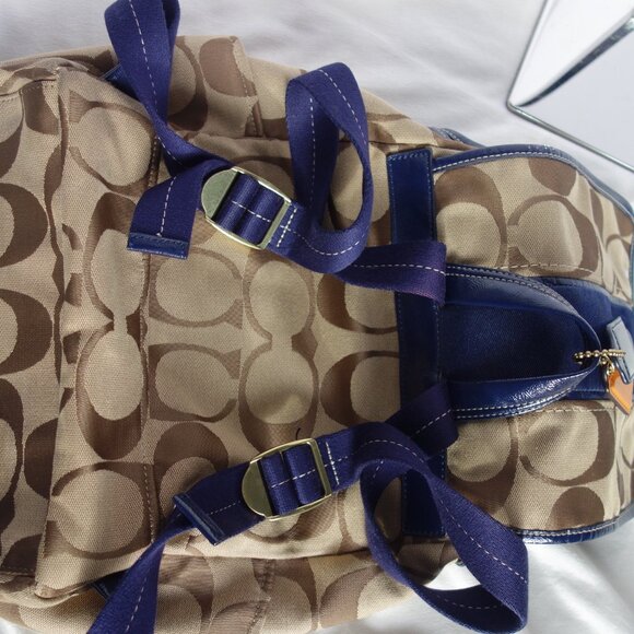 COACH Signature Stripe backpack navy/khaki like new F21928 with bonus wallet - Picture 13 of 16